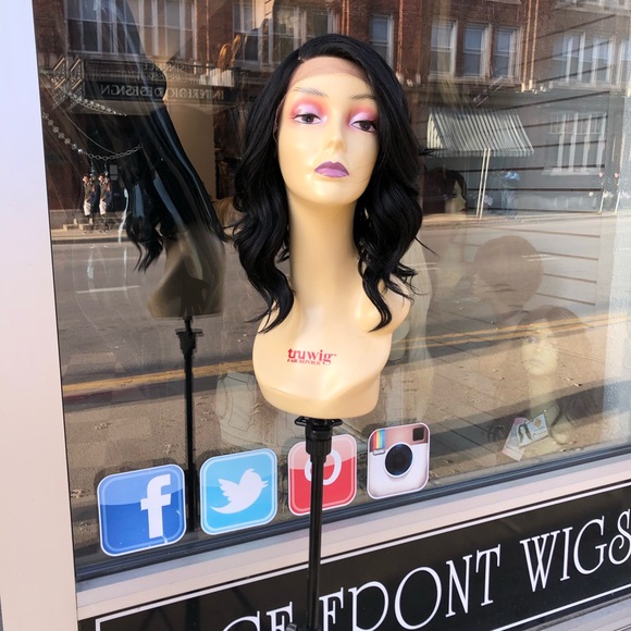 SOLD OUT - Picture 4 of 8